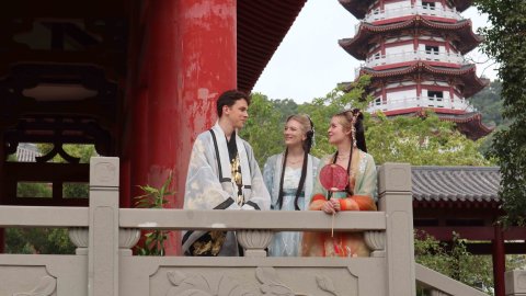 Dressing up at the temples
